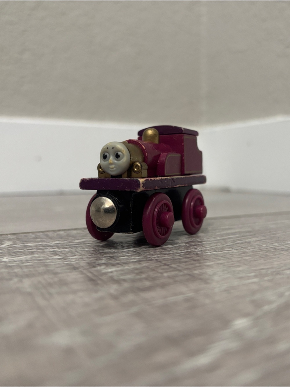 Wooden Lady - Thomas & Friends - Picture 2 of 8